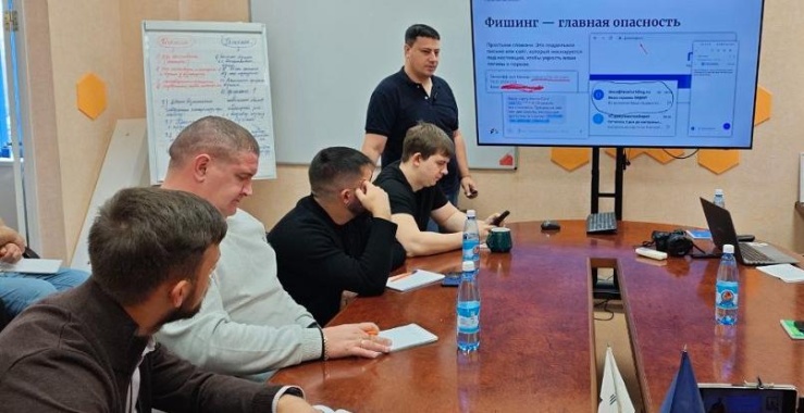 ТЭСС объединила коллег из шести городов на обучении кадрового резерва